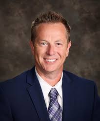 Tim Iverson's Instagram, Twitter & Facebook