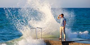 The Surprising Effect Of Ocean Waves On Global Climate Ensia Ocean wave at the height of its power. the surprising effect of ocean waves on global climate ensia