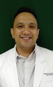 Elizabeth Tecson's Instagram, Twitter & Facebook