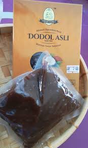 Dodol merupakan sejenis hidangan yang dapat dikategorikan dalam kumpulan makanan yang manis atau manisan/penganan. Dodol Opah Viral Dodol Bonda Food Drinks Local Delights Halal Local Delights Others On Carousell