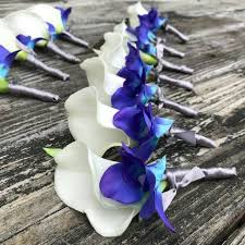 Find great deals on ebay for calla lily wedding bouquets. Calla Lily And Galaxy Orchid Boutonnieres Groom Boutonniere Groomsmen Boutonnieres Father Boutonnieres With Purple Sonia Blue Orchids Purple Orchid Wedding Orchid Wedding Theme Blue Orchid Bouquet