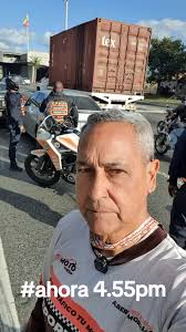 ahora 4.55pm triple colisión de vehículos sin lesionados en ña autopi...