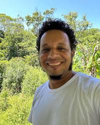 Invisíveis Produções