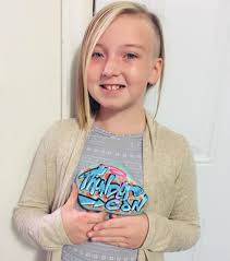 Rehiding a rock found at Vickers Park