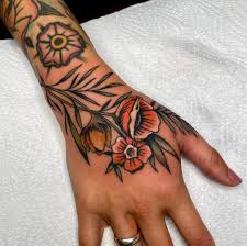 Tattoo unendlichkeitszeichen ist eine stilvolle tätowierung, die heute bei beiden geschlechtern immer beliebter wird. Sascha Friederich Tatowierer Dinklage Niedersachsen Feelfarbig