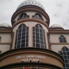 Pejabat setiausaha kerajaan negeri kelantan, aras 4, mabna mbi (blok 8), kompleks kota darulnaim, 15503 kota bharu kelantan. Photos At Jabatan Pelajaran Negeri Kelantan Capitol Building