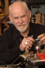 Contemporary Craft and Decorative Arts