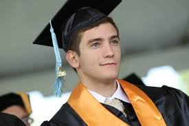 Futures so bright: College of Staten Island graduates 2,545