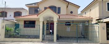.sector de ventas puerta a puerta funciones: Miles De Casas De Venta En Guayaquil Y Samborondon Geobienes