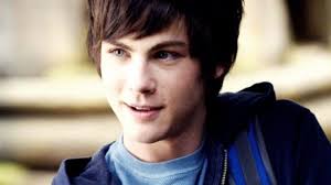 Logan was born in beverly hills, to a jewish family. Logan Lerman Wiki Bio Height Age Movies Girlfriend Net Worth Percy Jackson