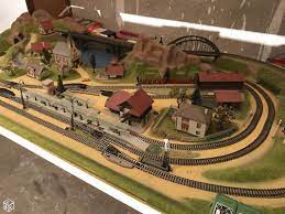 Check spelling or type a new query. 70 Table Circuit Train Avril 2019 Circuit Train Electrique Train Electrique Maquette De Train