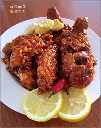 Spicy Korean Fried Chicken Koreans Make The Absolute Best Fried Chicken Korean Fried Chicken Poultry Recipes Chicken Recipes