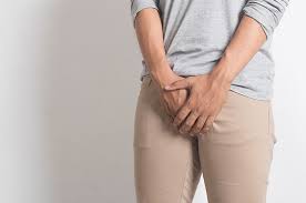 Beratnya hipospadia bervariasi, kebanyakan lubang uretra terletak di dekat ujung penis, yaitu pada glans penis. Pria Dengan Hipospadia Masih Bisakah Memiliki Keturunan