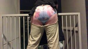 Ripped pants walk in princess panties 2 - ThisVid.com