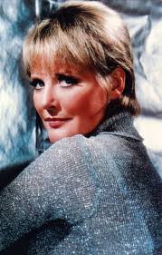 Petula Clark La Nuit N En Finit Plus Lyrics Petula Peculiar Clark Downtown The Hokey Pokey Man And An Insane Hawker Of Fish By Connie Durand Available Avec Images Chanteur Chanteurs Francais Musique Romantique