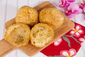 Air 125 gram / 125 ml ragi 1/2 sdm gula pasir 3 sdm kuning telur 1 butir (ukuran kecil aja) terigu . Begini Caranya Membuat Bakso Goreng Anti Kisut Dan Kopong Endeus Tv
