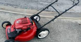 They use two different choke system types to achieve the enriched cold start mix. Toro Recycler 6 5 Hp Self Propelled Lawn Mower Ronmowers