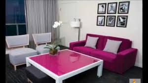 كنب لون وردي غامق