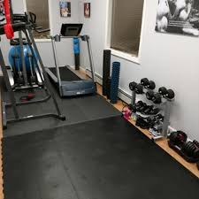 We have home gyms that double as laundry rooms and home offices. 75 Beautiful Small Home Gym Pictures Ideas June 2021 Houzz