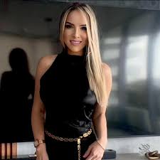 Dra Alexandra Cruz