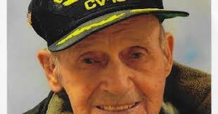 Ruth Botts's Instagram, Twitter & Facebook