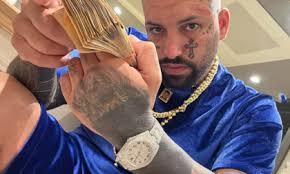 Mafia: il questore di Imperia annulla il concerto di Niko Pandetta