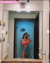 itslilyyym  lilyallenftse500  lilymontalegre  lilymontealegre Гола  изтичане OnlyFans снимка 1 - Nudogram v2.1