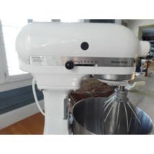 The bowl has an ergonomic handle for a better grip and easy handling. Kitchenaid Heavy Duty White Stand Mixer K5sswh 325w 10 Speed Lift Bowl 5qt Shopee Philippines