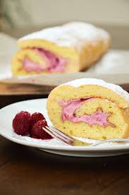 Himbeer Roulade Rouladen Kuchen Kaffee Und Kuchen Roladen Kuchen