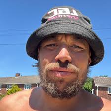 Rollover For Newly Crowned National Champion 389 Ryan Santry During Heat 2  For The 2L Saloon Stockcars Today At Skegness After A Push From Several  Drivers! 🏁💥.