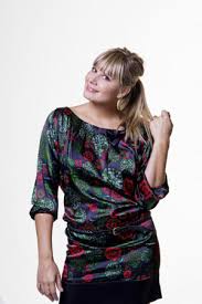 Nathalie meskens maakte haar acteer debuut in jeugdfilm blinker. Bio Nathalie Meskens Showbizzsite