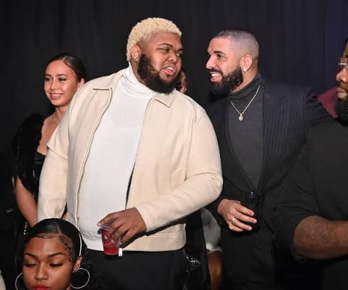Druski on Supporting Drake During Kendrick Lamar Feud: 'That's My Brother'  READ MORE: https://www.complex.com/music/a/markelibert/druski-drake-loyalty- kendrick-lamar -beef-gq?utm_medium=social&utm_source=threads_complexmusic&utm_campaign=ap_threads