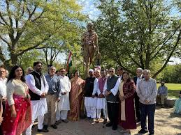 Gandhi Jayanti celebrated at Skokie Sculpture Park, Ill - News India Times