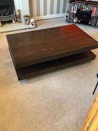 The santiago dark mango wood large coffee table features one shelf at the bottom for storing magazines, books and remote controls. Large Solid Wood Dark Brown Coffee Table In Wf17 Kirklees Fur 240 00 Zum Verkauf Shpock De