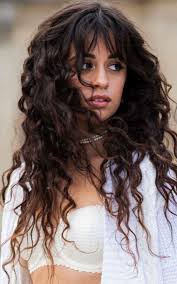 460,591 immagini di ragazza capelli ricci, foto hd professionali. Il Segreto Dei Capelli Ricci Di Camila Cabello Curly Hair Styles Cabello Hair Hair Styles