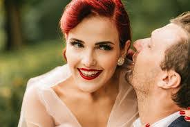 Sara Stacey's Instagram, Twitter & Facebook