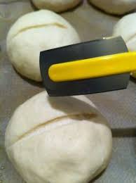 Bij heel holland bakt wordt er nogal wat lol getrapt in de tent. 8 Ideeen Over Pistoles Voedsel Ideeen Brood Bakken Broodrecepten