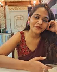 Me time🙂 #selfie#photogram##ekbardekhlijiye#selfmakeup Photography by  Maama.