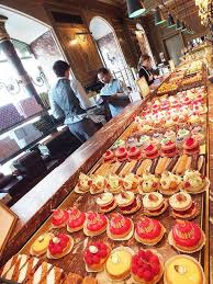 Paris Cakeshop Laduree Paris Food Laduree
