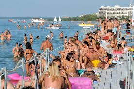 Maybe you would like to learn more about one of these? Siofok Grosser Strand Siofok Beach Siofok Kurorte Wellnesstips