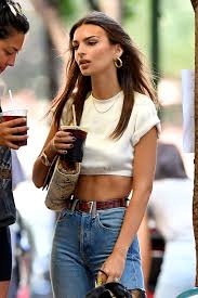 Le Club Top Ivory In 2020 Emily Ratajkowski Outfits Emily Ratajkowski Style Celebrity Street Style
