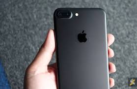 Iphone 7 Plus 128gb Now Going For Rm1 699 Should You Get This Over The Iphone Se