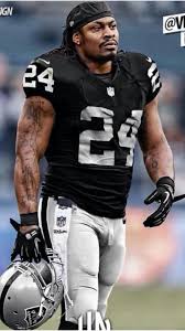 The retired running back reportedly was talking to the oakland raiders and that puts seattle in an interesting position. Pin By Athlete Motivational Quotes On Oakland Raiders Oakland Raiders Raiders Football Oakland Raiders Football