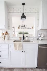 farmhouse kitchen decor