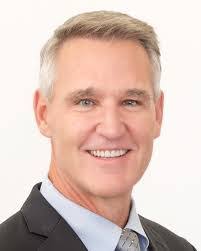 Mary Wayt's Instagram, Twitter & Facebook