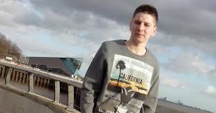 Bierzemy udział w tym proteście razem z dziennikarzami dziś wszyscy przekonamy się, jak wygląda polska bez wolnych mediów. Pawel Relowicz Perverted Sexual Predator Jailed For Eight And A Half Years Hull Live