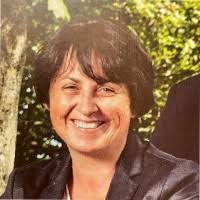 400+ "Caroline Leon" profiles