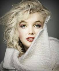 Natural Her Best Images Were The More Natural Look Rather Than Perfect Make Up Harsh Hair St Marilyn Monroe Artwork Marilyn Monroe Art Marilyn Monroe Photos
