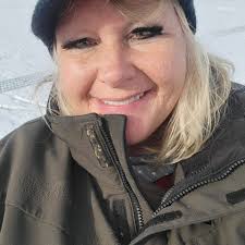 Featuring a handblown glass bowl from Europe and a natural acacia wood  base, our NEW Wildflower Decorative Serving Bowl is perfect for serving  fresh fruit and salads or as a stylish centerpiece