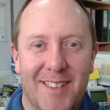 Damian Evans's Instagram, Twitter & Facebook